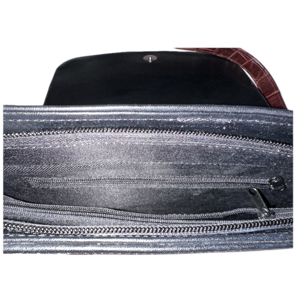 Unbranded Black Flap Crossbody Purse with Silver Tone Hardware - Picture 5 of 10